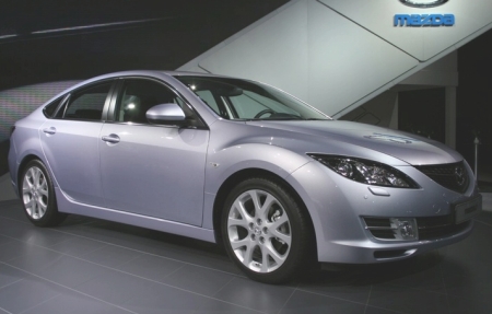A Japánban gyártott új Mazda6 karosszéria elemeinek hézagai tovább csökkentek.