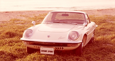 Mazda 110S, két rotoros wankel rendszerű motorral.