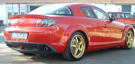 Miért ne tennénk még gyorsabbá, az amúgy sem lassú Mazda RX-8 sportautónkat? Ennek megoldásában az Autó-Expanzió Kft. segít.
