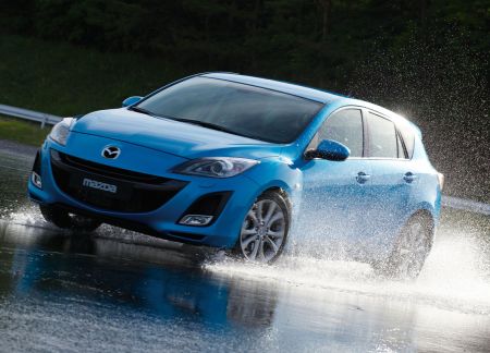 Új Mazda3 SPORT. Új Mazda3 SPORT.