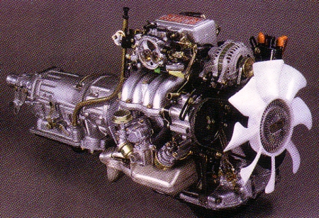 A befecskendezős Mazda 13B DEI erőforrás. 1983 November.