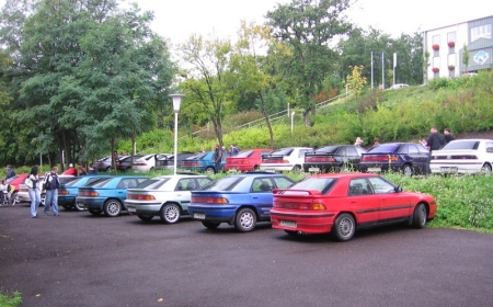 Mazda 323F BG találkozó. Mazda 323F BG találkozó.