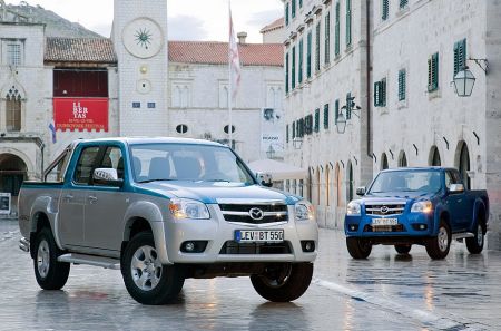 MAZDA BT-50. MAZDA BT-50.