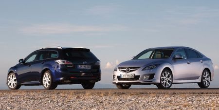 Az új Mazda6 bemutatása is hozzájárult a kiváló eladási eredményekhez. Az új Mazda6 bemutatása is hozzájárult a kiváló eladási eredményekhez.