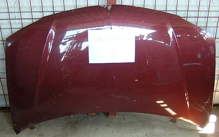 Mazda Premacy 1999-től motorháztető.