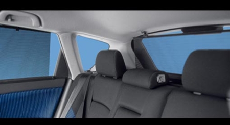 Mazda3 Sport árnyékoló roló a hátsó oldalablakokra: 20777,-Ft (1 pár). A hátsó ablakra: 15163,- 
