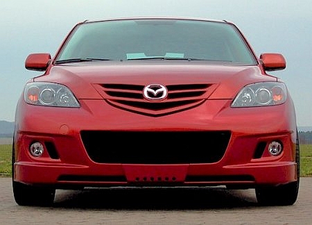 Mazda3 lamellás hűtőrács, a normál gyári lökhárítóhoz: 39062,-Ft (fényezés nélkül)