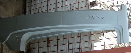 KIA Pregio jobb oldali "B" oszlop.