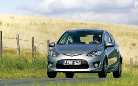 Az új Mazda2. Az új Mazda2.