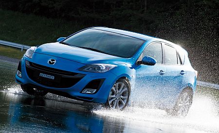 Az új Mazda3 Sport.