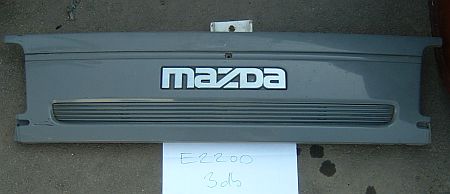 Mazda E2200 platós hűtőrács.