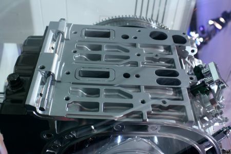 Mazda Renesis 16X bolygódugattyús wankel elvű motor. Mazda Renesis 16X bolygódugattyús wankel elvű motor.