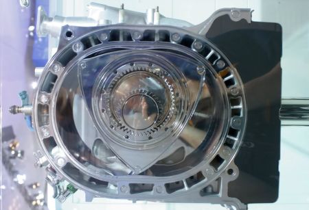 Mazda Renesis 16X bolygódugattyús wankel elvű motor. Mazda Renesis 16X bolygódugattyús wankel elvű motor.