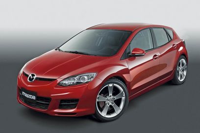 Az új Mazda3 tengelytávja nagyobb lesz, pedig a jelenlegi modell is megfelelően tágas.