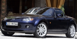 Mazda MX-5 Kupé