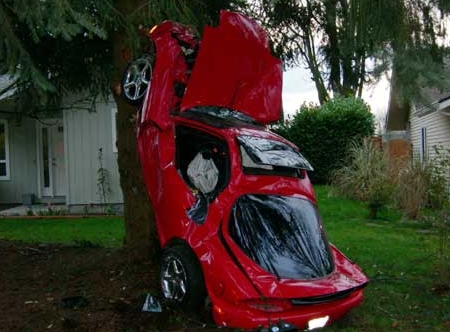 Csúnya vég egy ilyen csodálatos sportautónak, mint a wankelmotoros Mazda RX-7.