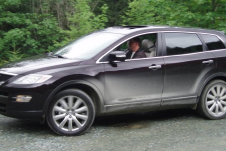 Igazi cirkáló a Mazda CX-9, de terepen sem bizonytalanodik el.