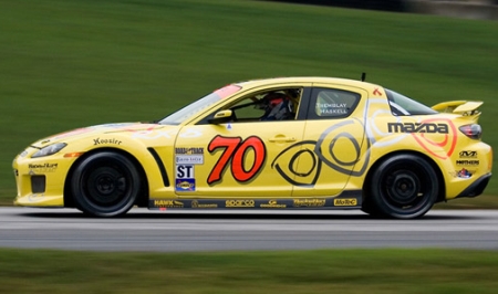 Néhány módosítással azonnal versenyképes az utcai kivitelű Mazda RX-8.