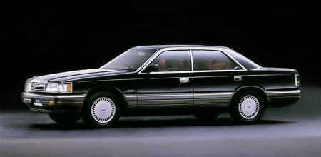 A frissített Mazda 929, Japán nevén Luce Rotary.