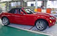 Beindult a MAZDA MX-5 gyártása.