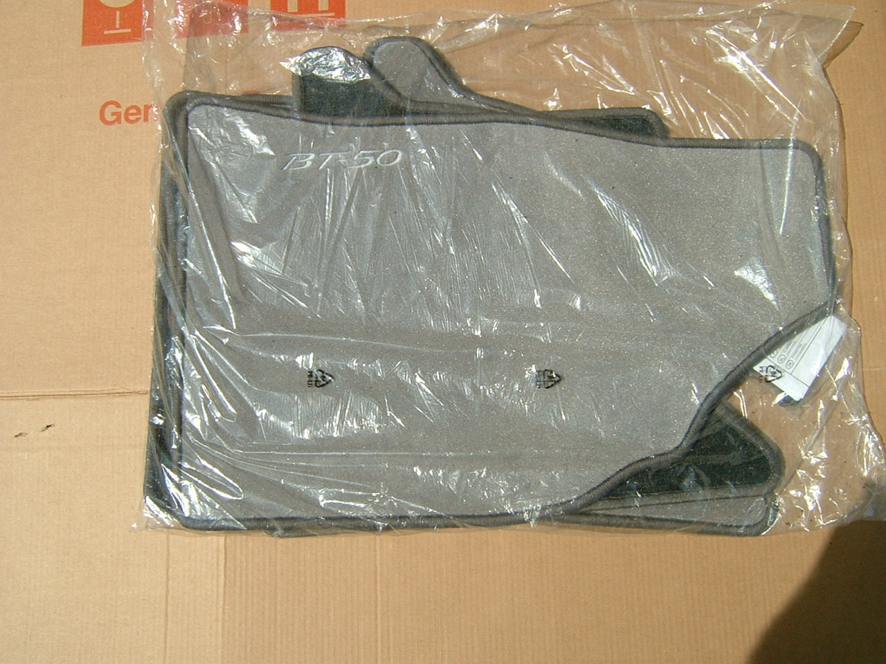 Mazda BT-50 szövetszőnyeg