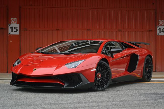 Lamborghini Aventador SV