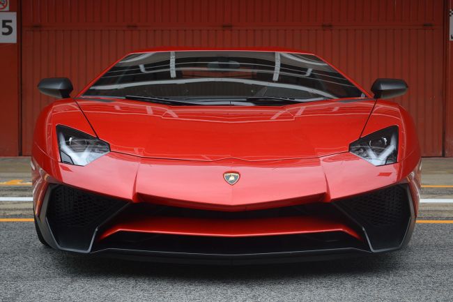 Lamborghini Aventador SV