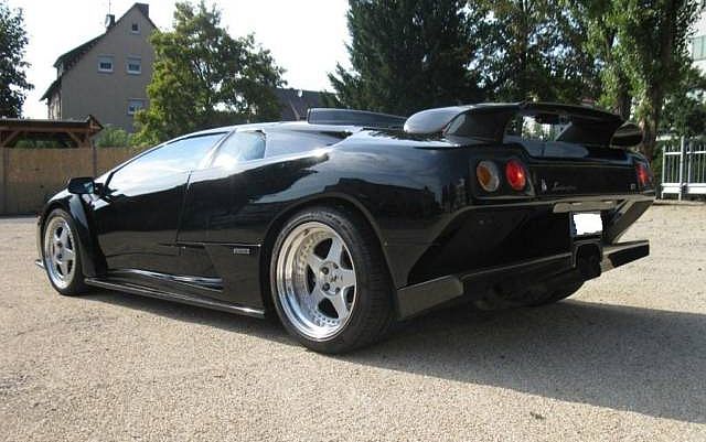 Lamborghini Diablo GT.