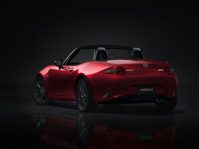 Új Mazda MX-5. Új Mazda MX-5.