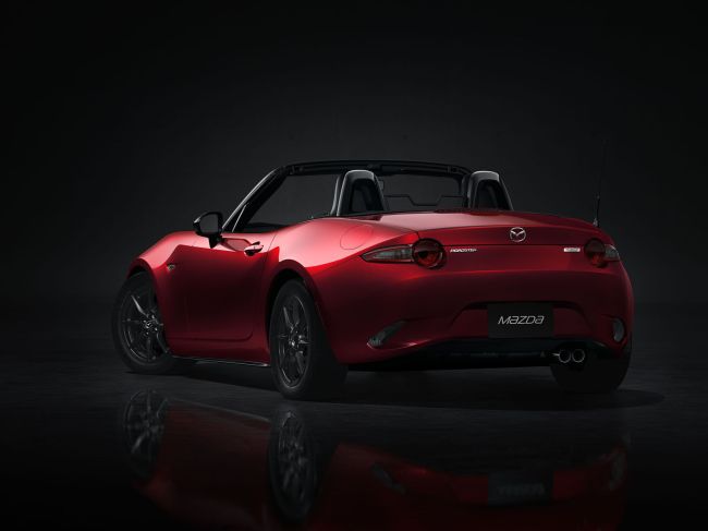 Új Mazda MX-5.