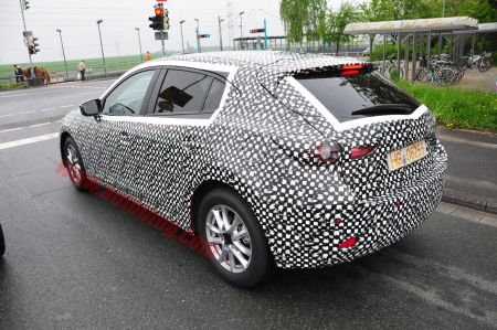 Kémfotón az új Mazda3.