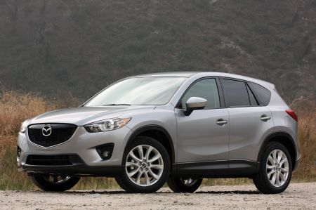 Mazda CX-5 ütközési teszt.