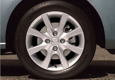 Mazda2 15 collos könnyűfém felni: 46883,-Ft