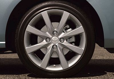 Mazda2 6,5x16 collos titánium színű könnyűfém felni: 52120,-Ft.