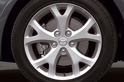 Mazda3 gyári 6,5x17 coll könnyűfém felni, csavarok nélkül: 99298,-Ft 