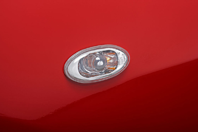 Mazda2 áttetsző búrájú oldalvillogó: 9638,-Ft.