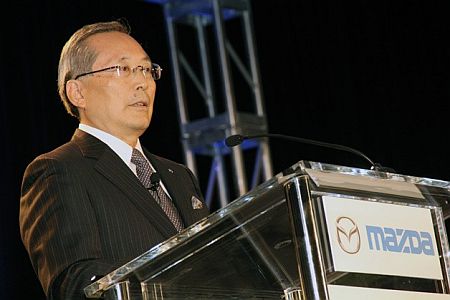 Takashi Yamanouchi Mazda elnök.