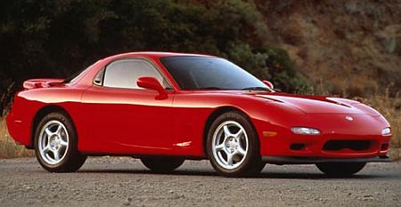 Pirosban is jól mutat a Mazda RX-7.