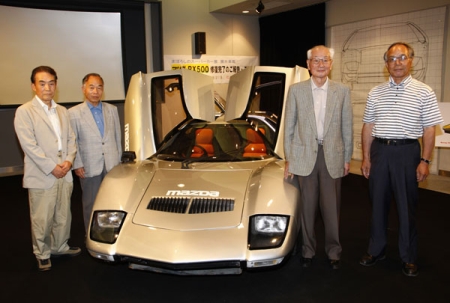 A felújított Mazda RX500.