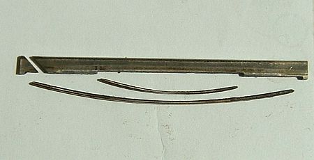 A Mazda 13B-MSP Renesis két darabos apex éltömítése, és a két rugó. A Mazda 13B-MSP Renesis két darabos apex éltömítése, és a két rugó.